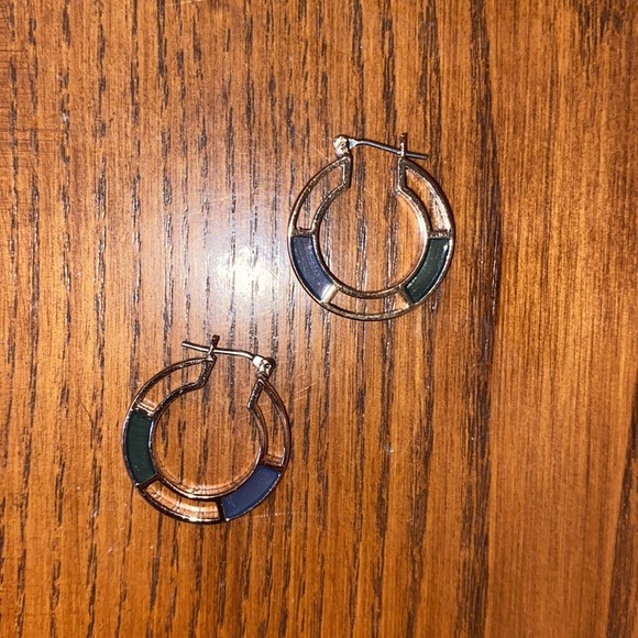 Vintage Stone and Hoop Earrings - Picture 3 of 4